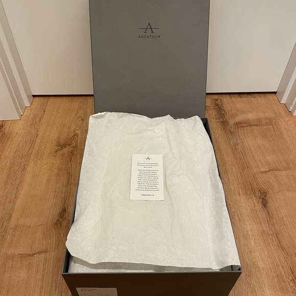 Aquatalia Fuoco Ankle Boots in Sage Suede Size 38.5/8.5 with Box and Dust Bag - Picture 6 of 7